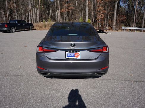 Used 2019 Lexus ES 350 Ultra Luxury image 22