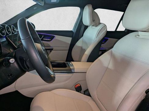 Certified 2025 Mercedes-Benz GLC 300 image 16