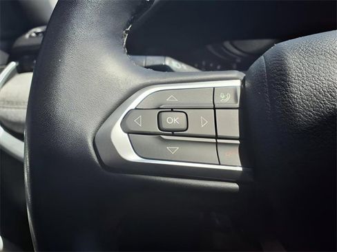 Used 2022 Jeep Compass Latitude image 27