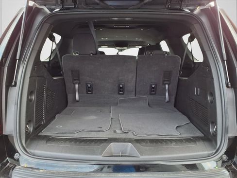 Certified 2024 GMC Yukon XL SLE AWD/4WD image 8