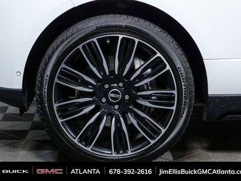 Used 2019 Land Rover Range Rover Long Wheelbase Supercharged image 38