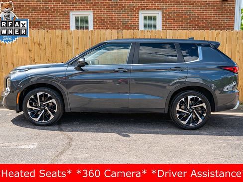 Used 2024 Mitsubishi Outlander SE image 10