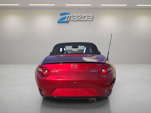 New 2025 MAZDA MX-5 Miata Sport w/ Appearance Package image 4
