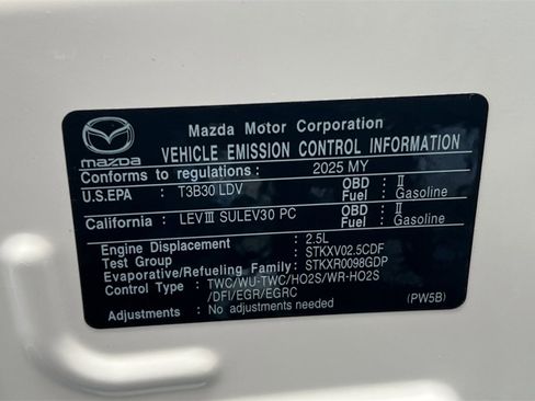 Certified 2025 MAZDA CX-30 AWD 2.5 S w/ Preferred Package image 35