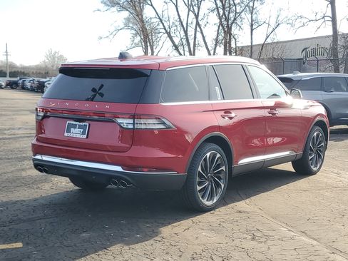 New 2026 Lincoln Aviator Reserve image 4