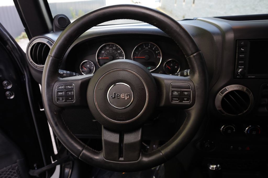 Used 2014 Jeep Wrangler Unlimited Sport w/ Quick Order Package 24S AWD/4WD image 20