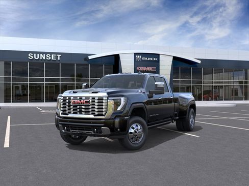 New 2026 GMC Sierra 3500 Denali w/ Denali Reserve Package image 8