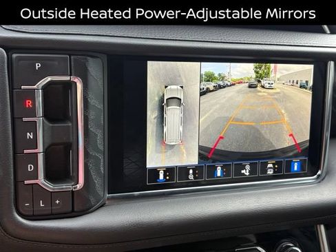 Used 2022 GMC Yukon Denali AWD/4WD image 17