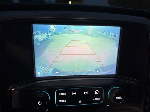 Used 2018 Chevrolet Silverado 1500 LT w/ Texas Edition image 31