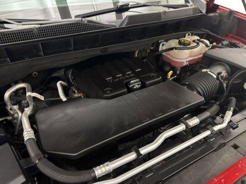 Used 2023 Chevrolet Silverado 1500 LT image 47