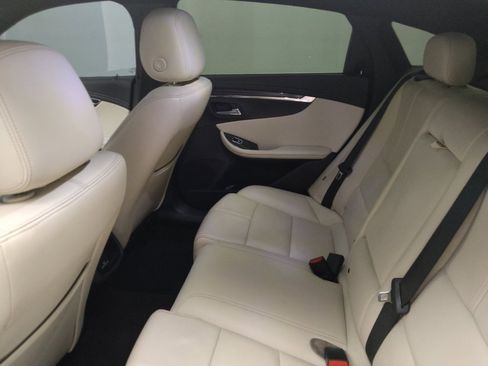 Used 2019 Chevrolet Impala LT w/ LT Leather Package FWD image 18