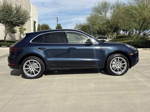 Used 2016 Porsche Macan S w/ Light Comfort Package image 2