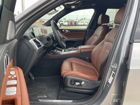 Used 2024 BMW X7 M60i w/ Executive Package image 16