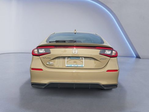 Used 2025 Honda Civic Sport image 4