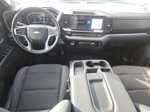 Used 2022 Chevrolet Silverado 1500 LT image 6