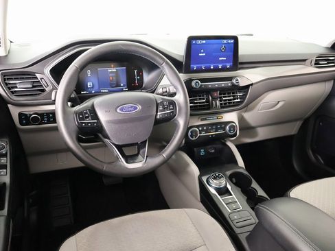 Used 2023 Ford Escape Active image 2