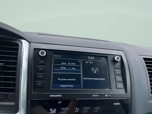 Used 2022 Toyota Sequoia SR5 AWD/4WD image 25