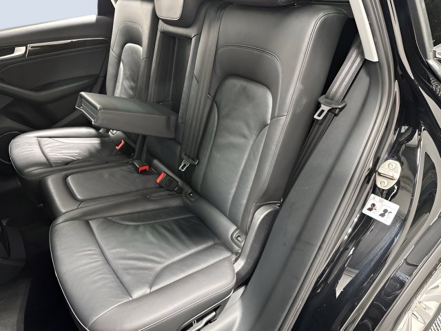 Used 2016 Audi Q5 2.0T Premium Plus w/ Technology Package AWD/4WD image 29