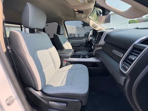 Used 2020 RAM 1500 Big Horn AWD/4WD image 18