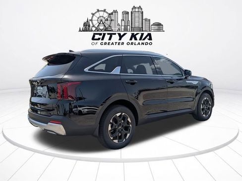 New 2026 Kia Sorento S FWD image 7