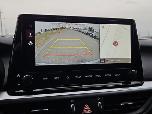 Used 2023 Kia Forte GT-Line w/ GT-Line Technology Package image 21