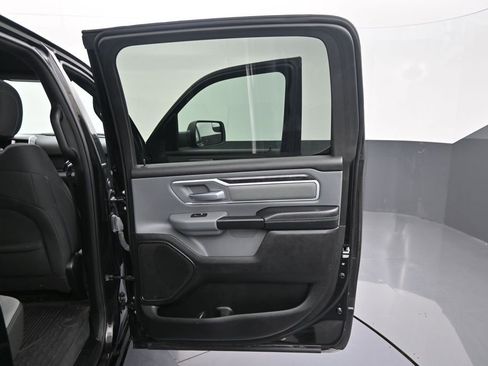 Used 2022 RAM 1500 Big Horn AWD/4WD image 33