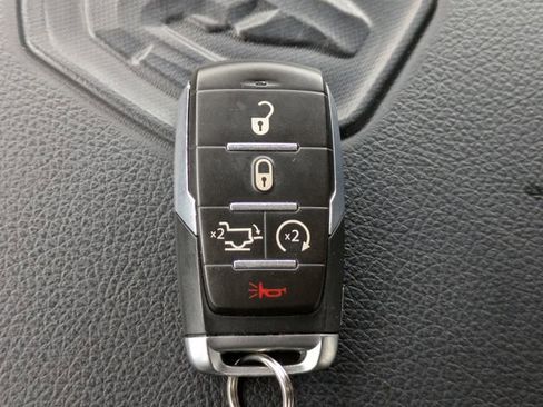 Used 2023 RAM 1500 Laramie image 39