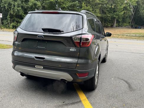 Used 2018 Ford Escape SEL image 16