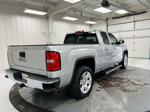 Used 2016 GMC Sierra 1500 SLE w/ SLE Value Package AWD/4WD image 3