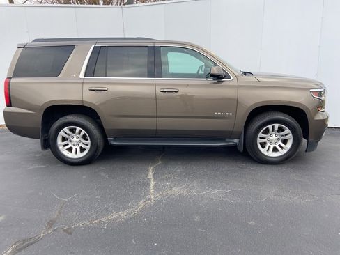 Used 2015 Chevrolet Tahoe LT w/ Luxury Package image 2