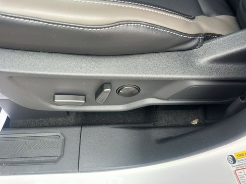 New 2025 Ford Bronco Outer Banks image 24