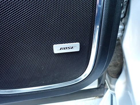 Used 2019 GMC Yukon XL SLT image 18