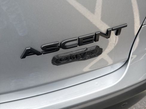Used 2025 Subaru Ascent Bronze Edition image 18