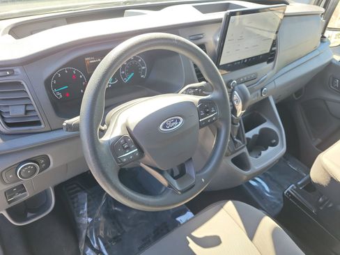 Used 2022 Ford Transit 350 XLT image 26