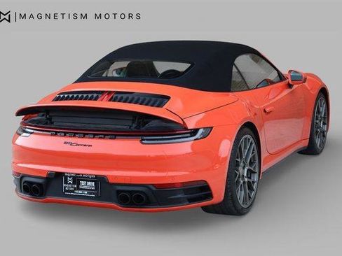 Used 2021 Porsche 911 Carrera w/ Premium Package RWD image 15