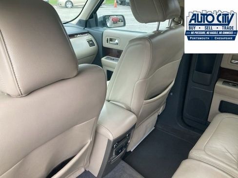 Used 2009 Ford Flex SEL FWD image 32