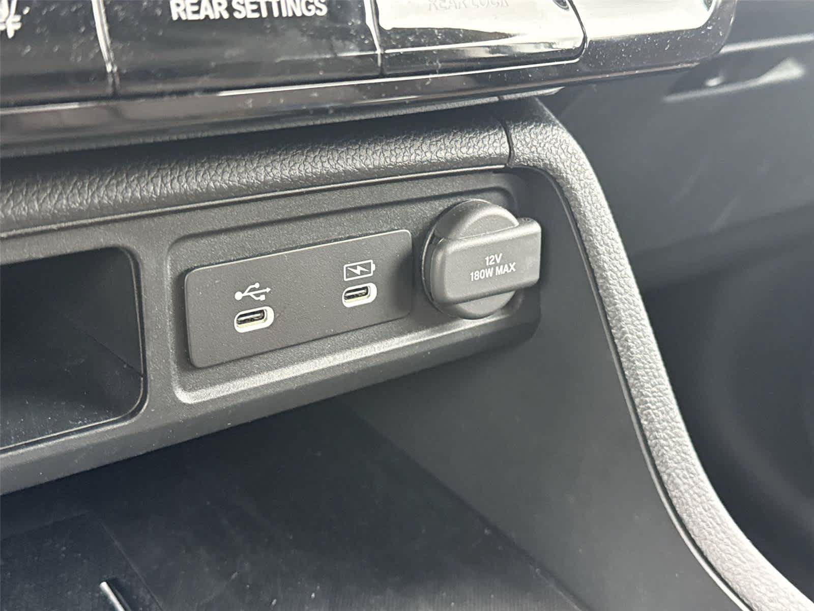 Used 2026 Honda Pilot Elite image 19