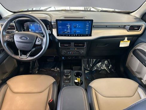 Certified 2026 Ford Maverick Lariat w/ 4K Tow Package AWD/4WD image 3