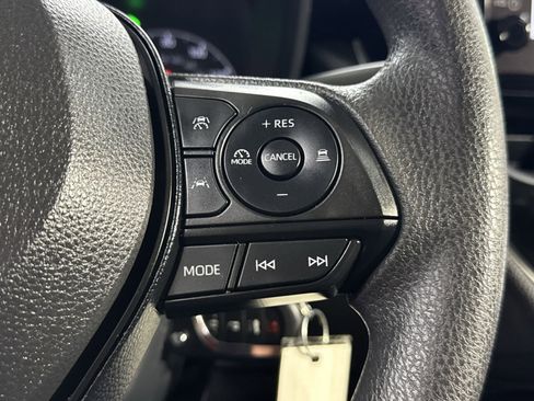 Used 2024 Toyota Corolla LE FWD image 44