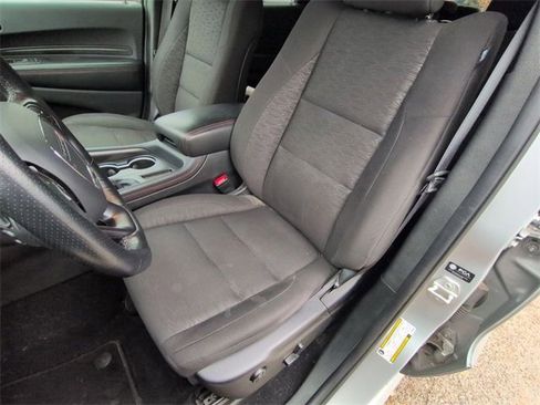 Used 2023 RAM 1500 Laramie image 11