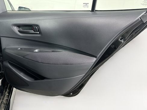 Used 2026 Toyota Corolla LE FWD image 28