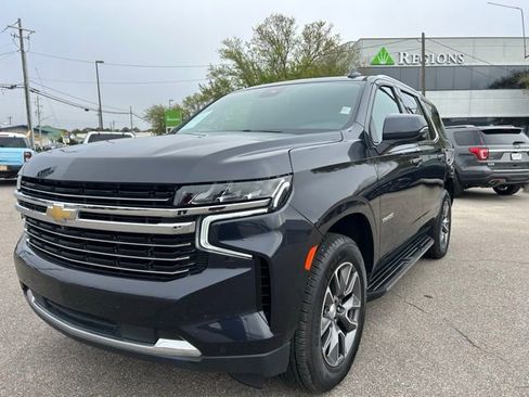 Used 2023 Chevrolet Tahoe LT w/ Luxury Package image 4