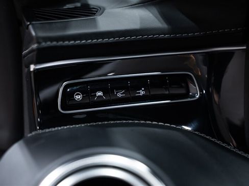Used 2018 Mercedes-Benz S 560 Cabriolet w/ Sport Package image 62
