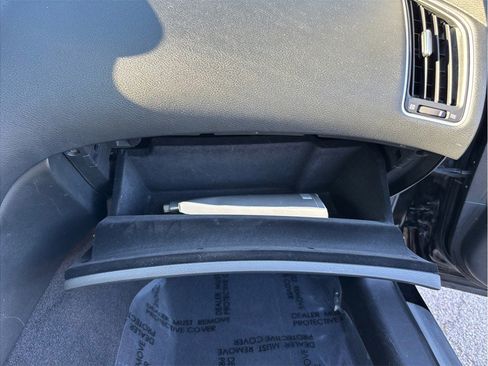 Used 2015 INFINITI Q50 Premium w/ Navigation Package image 42