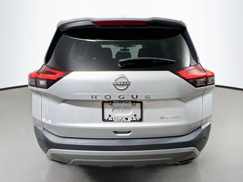 Used 2023 Nissan Rogue SV AWD/4WD image 6
