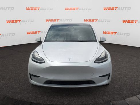 Used 2021 Tesla Model Y Long Range AWD/4WD image 8