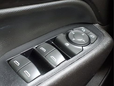Used 2019 Chevrolet Equinox LT FWD image 15