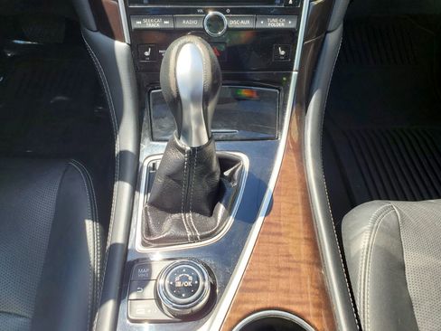 Used 2015 INFINITI Q50 Premium w/ Deluxe Touring Package image 40