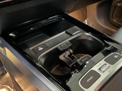 Certified 2026 Mercedes-Benz GLB 250 image 34