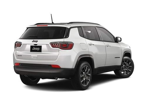 New 2026 Jeep Compass Latitude image 2